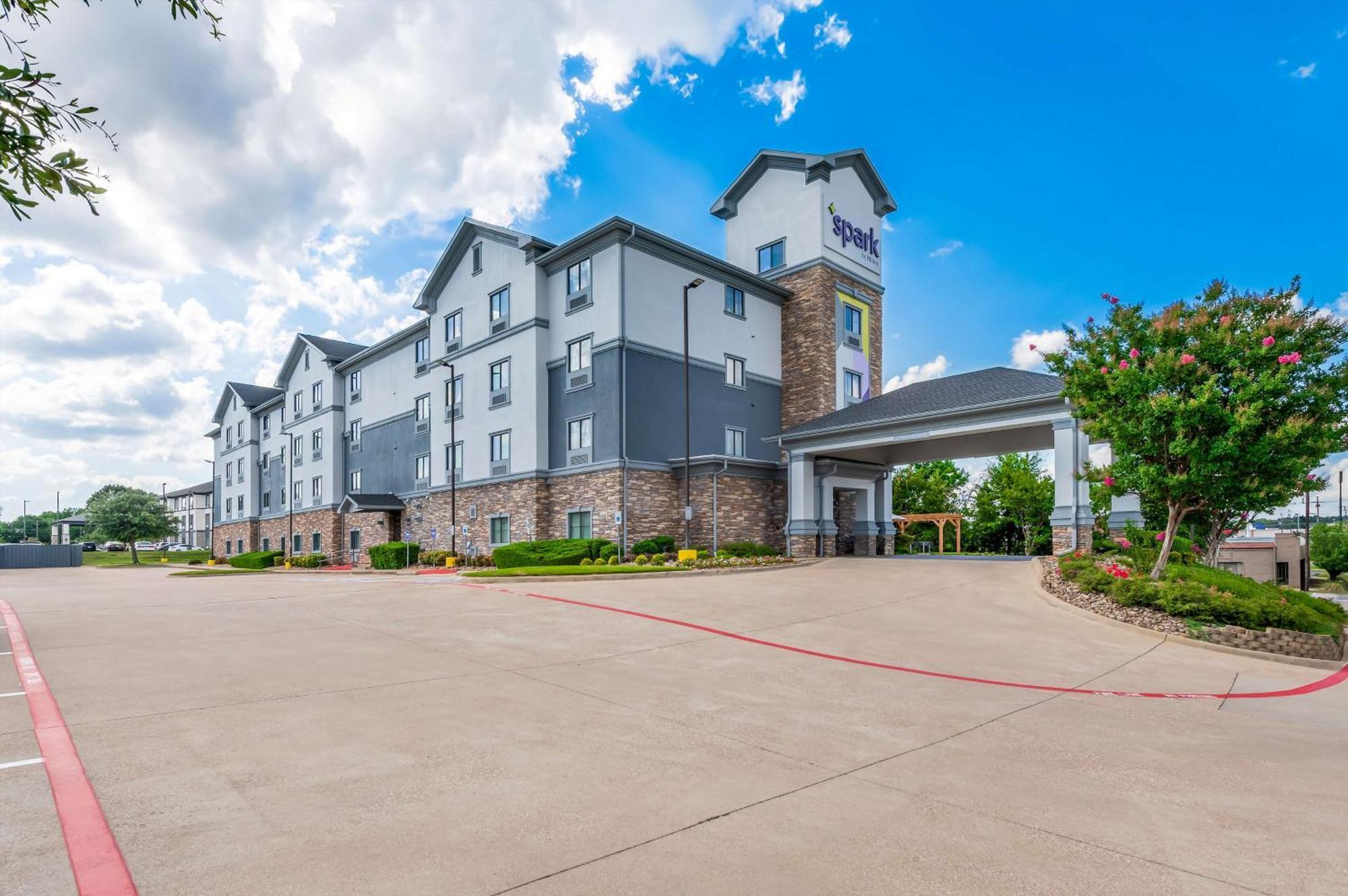 Spark By Hilton Longview Exteriér fotografie